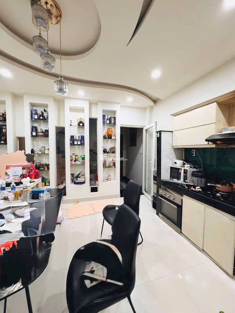 [BÌNH THẠNH] HẺM NHỰA XE TẢI 6M - PHẠM VĂN ĐỒNG - 15M RA MT - 14 TỶ TL