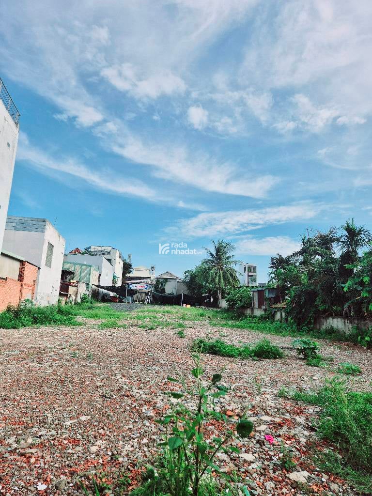 HẺM XE TẢI TRÁNH NHAU, SÁT MẶT TIỀN TÔ NGỌC VÂN, 1810m2 FULL THỔ CHỈ 95 TỶ.