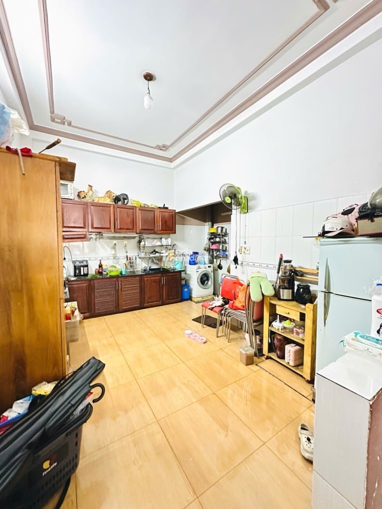  MẶT TIỀN KINH DOANH KHU CHỢ VẢI PHÚ THỌ HOÀ - TÂN PHÚ - NGANG NỞ HẬU 4.6M - 4 TẦNG - 6PN - 