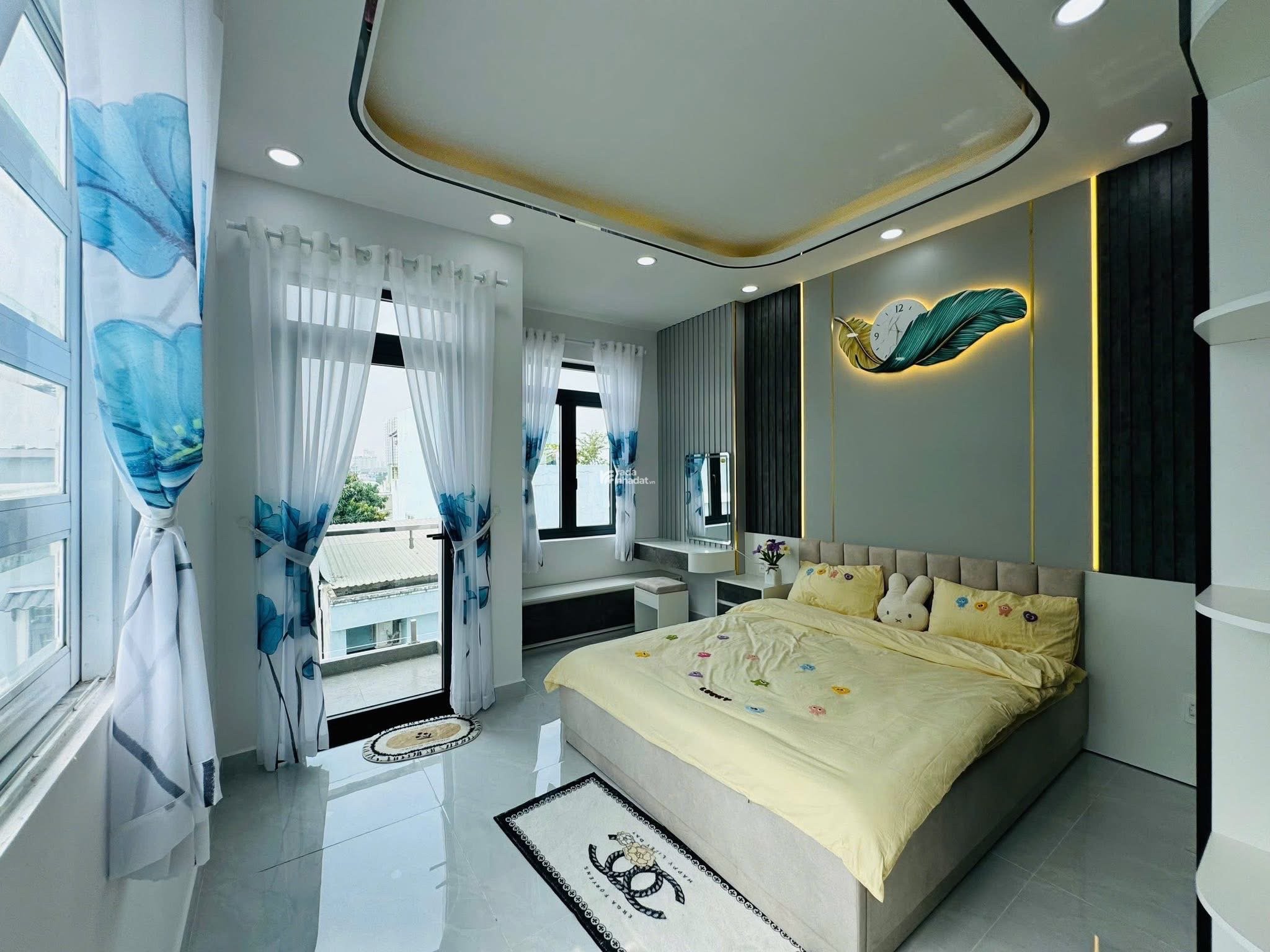 Nhà 4 Tầng Quận 7 - Nội Thất Cao Cấp - Ô Tô Đỗ Cửa - Sân Thượng - Chỉ 7 tỷ 450 TL