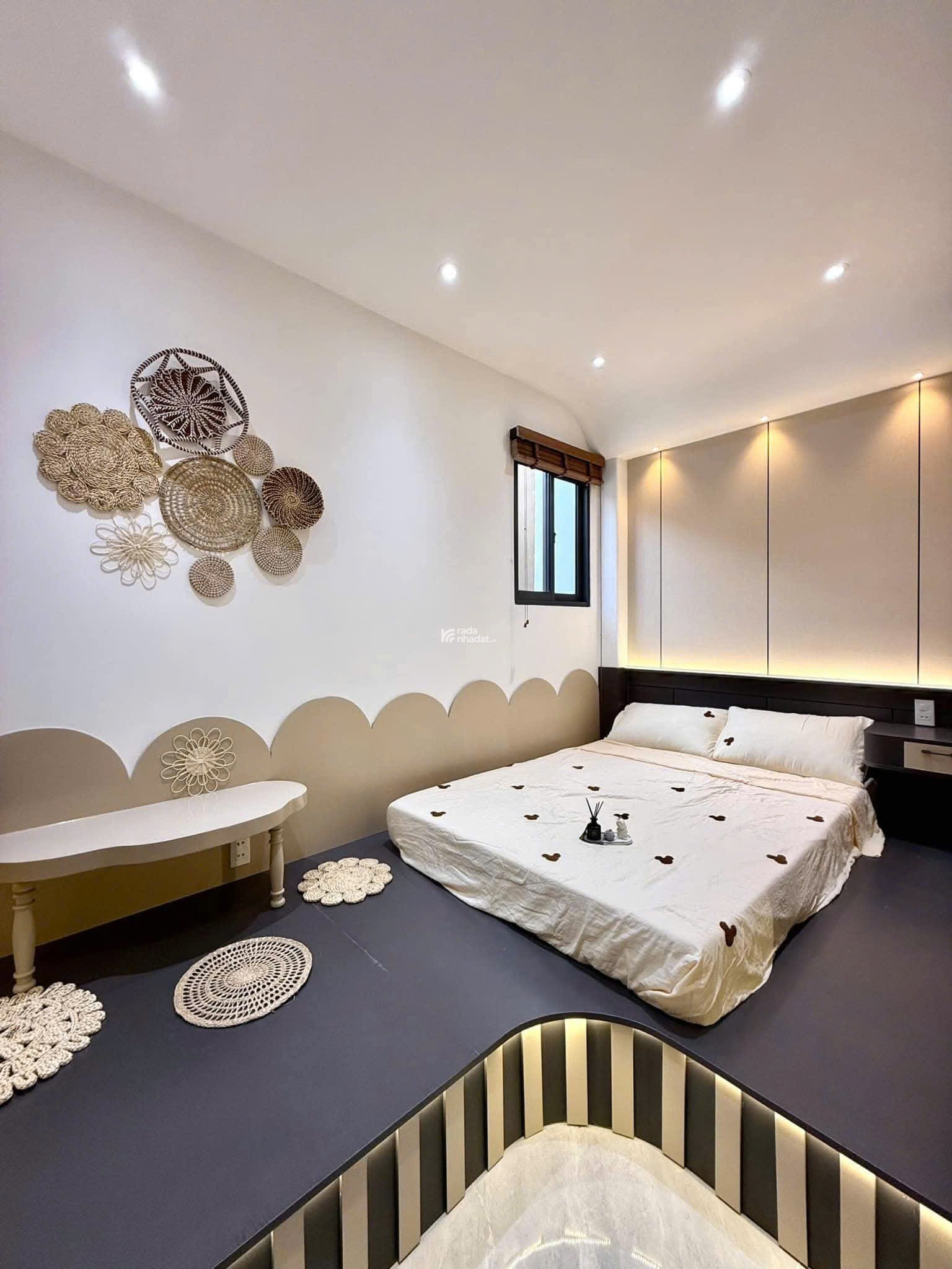 Bán nhà đẹp êm Đào Duy Anh, P.9, Q.Phú Nhuận – Giá 4,45 tỷ, 2 lầu, tiện ích đầy đủ, sổ riêng