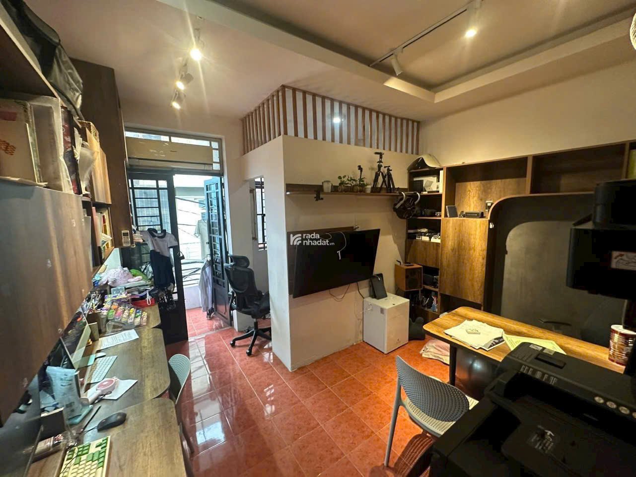 HẺM XE HƠI - GẦN CHỢ BÀ CHIỂU - 52M2 - SỔ VUÔNG - CHỈ 6,X TỶ