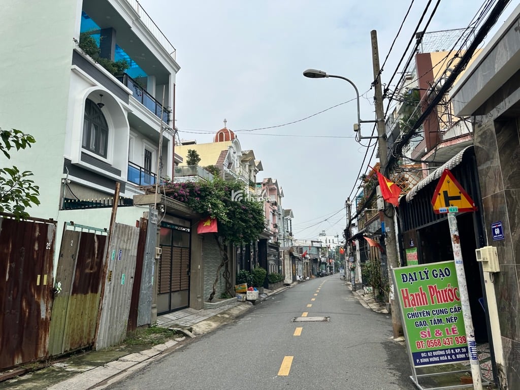 4 LÔ ĐẤT MTKD ĐƯỜNG SỐ 8, BÌNH TÂN, 400M2 TIỆN XÂY MỚI. GIẢM 350TR CHỈ 25.5T TL 