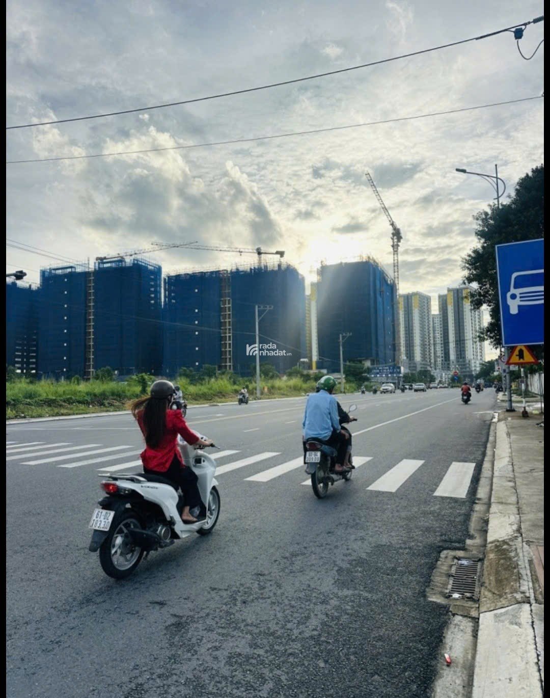 BÁN ĐẤT GẦN ĐẬU PHỘNG TÂN TÂN , LÀNG ĐẠI HỌC ,ĐẤT ĐẸP VUÔNG 142 M2 , 119m2 THỔ – NGANG 7 – 4 TỶ 9