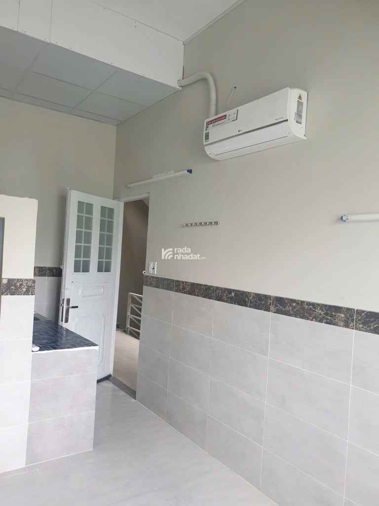BÁN CHDV BẾN PHÚ LÂM QUẬN 6 140M2 15.5 TỶ THU 50 TRIỆU/THÁNG KẾ CHỢ LỚN 