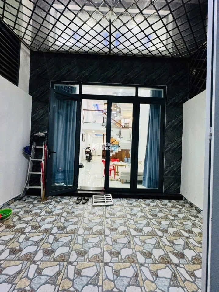 BÁN NHÀ ĐẸP TL29 - GIÁ CHỈ 5 TỶ 950 TRIỆU (CÒN BỚT)