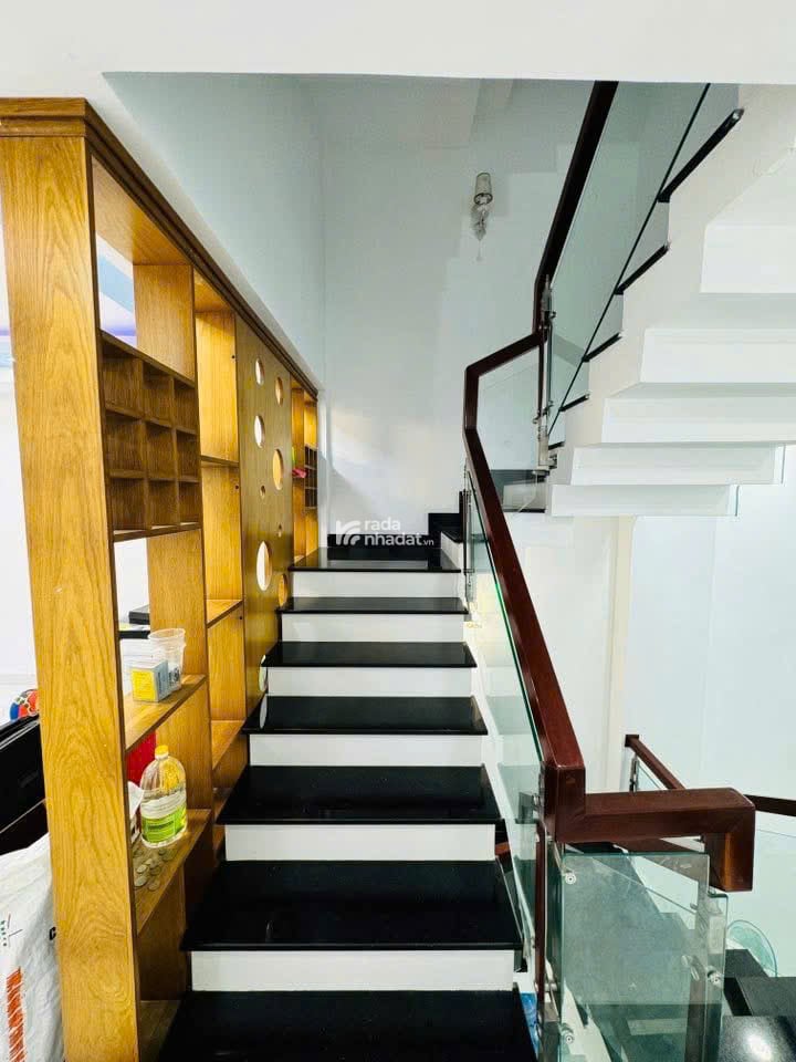 BÁN NHÀ ĐẸP TL29 - GIÁ CHỈ 5 TỶ 950 TRIỆU (CÒN BỚT)