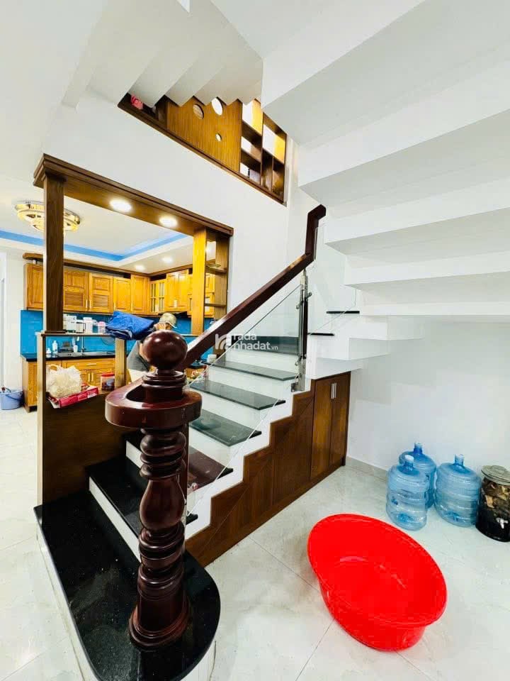 BÁN NHÀ ĐẸP TL29 - GIÁ CHỈ 5 TỶ 950 TRIỆU (CÒN BỚT)