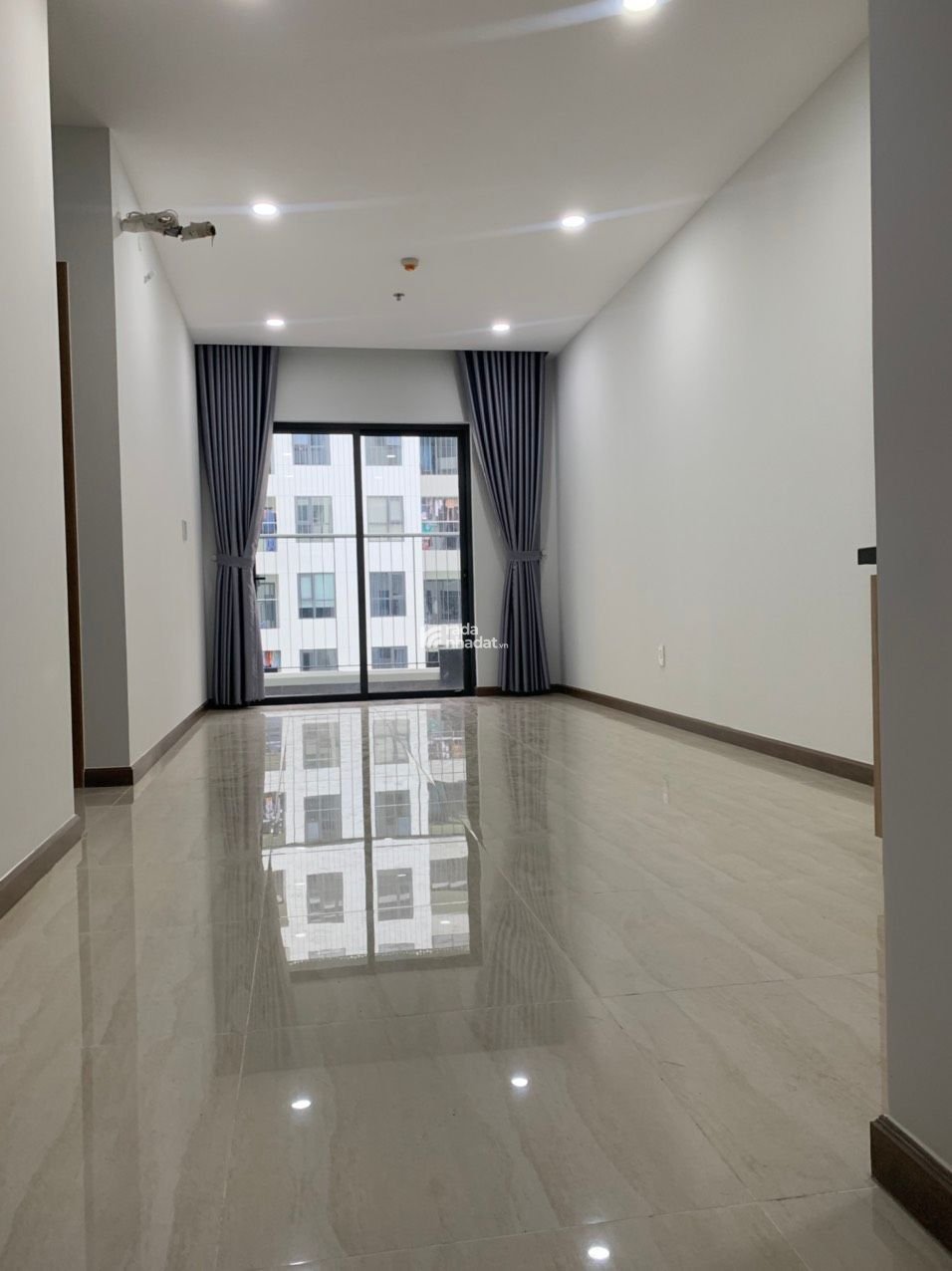 Chính chủ cho thuê căn hộ Bcons Plaza - 2PN 2wc, nhà mới