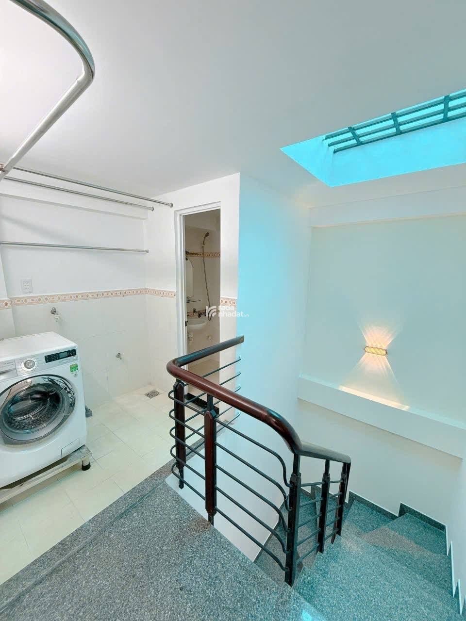 Căn Góc Siêu Đẹp Nguyễn Thị Thập Q7 – Hẻm Xe Hơi – Cách Lotte 200m – Chỉ 9.6 Tỷ