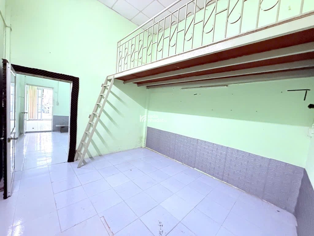 Nhà C4  Lê Đức Thọ  P13  Gò Vấp  Hẻm 6m thông bờ kè Tham Lương  4x20m  Giá 5.6 tỷ