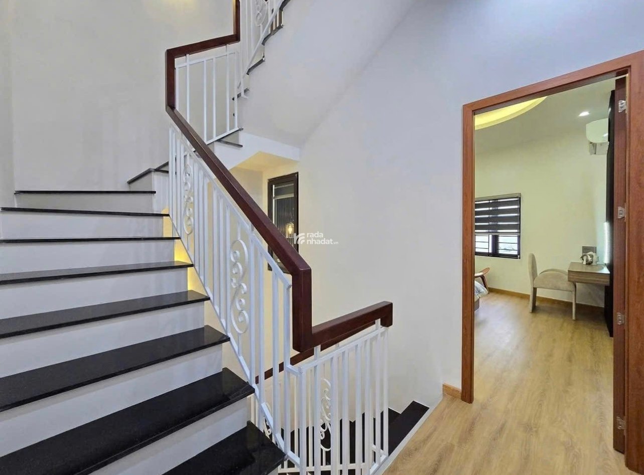 CHÍNH CHỦ BÁN NHÀ ĐẸP TRUNG TÂM PHƯỜNG 6, TP. TÂN AN, LONG AN 75m2 CHỈ 2TỶ2 SHR