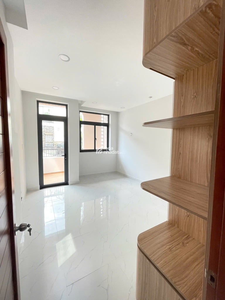 BÁN NHÀ TRỊNH ĐÌNH TRỌNG 100M2 10.4 TỶ 4.8X22M HẺM XE TẢI 8M TÂN PHÚ