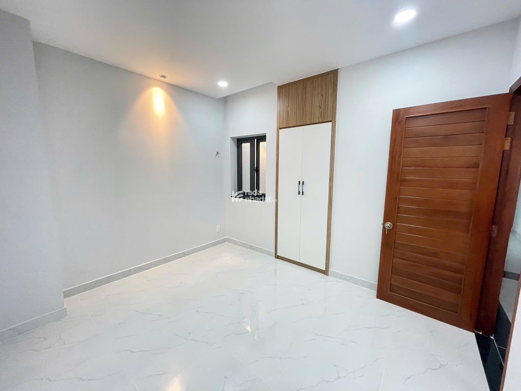 BÁN NHÀ TRỊNH ĐÌNH TRỌNG 100M2 10.4 TỶ 4.8X22M HẺM XE TẢI 8M TÂN PHÚ