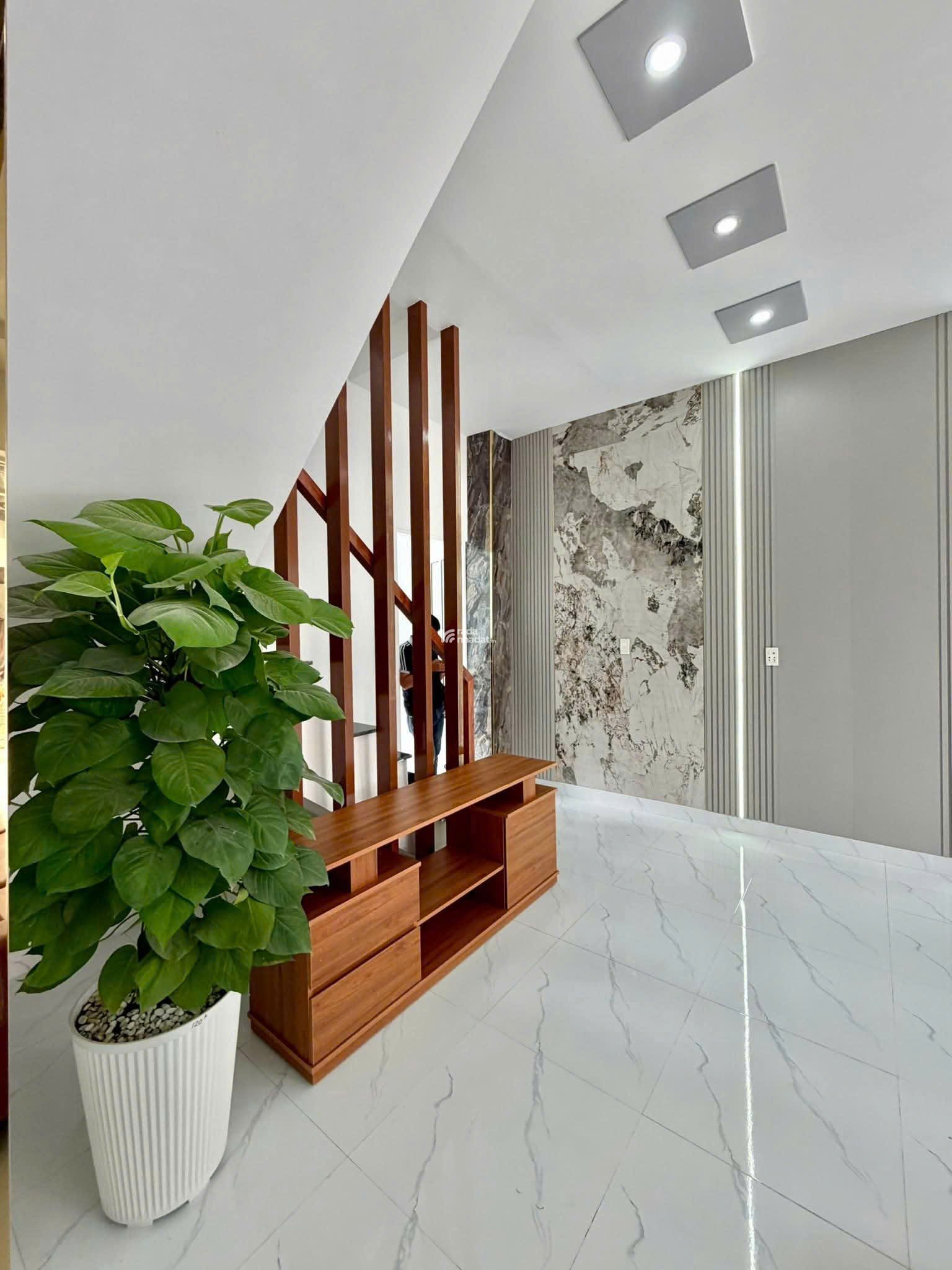 NHÀ ĐẸP 6x12M - VỊ TRÍ ĐƯỜNG TL37, Q12 - TIỆN Ở NGAY - 4.X TỶ