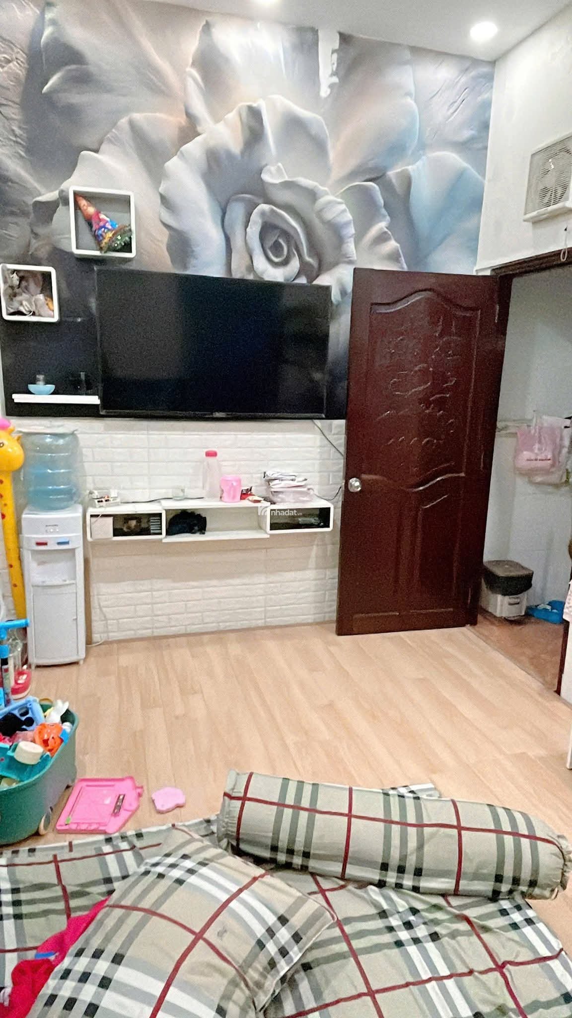 Bán Nhà MẶT TIỀN Bông Sao, Quận 8, 5 Tầng, 68m2, Ngang 4,3m, Chỉ 15,450 tỷ