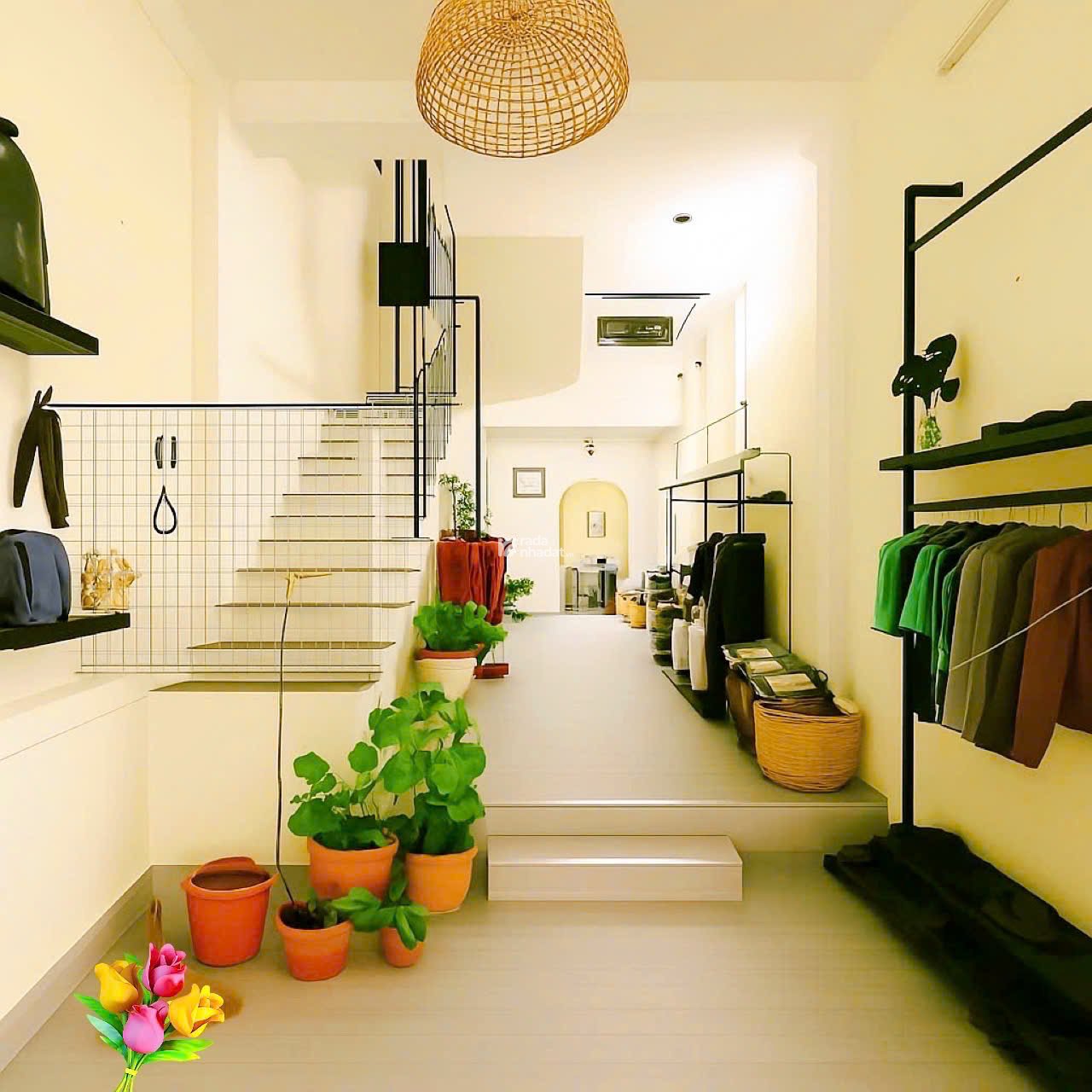 Bán nhà Quận 1 - Nguyễn Trãi - 4 Tầng -  Sổ vuông 3.7 x 11 m - Cho thuê 180 tr - Giá 7.9 tỷ