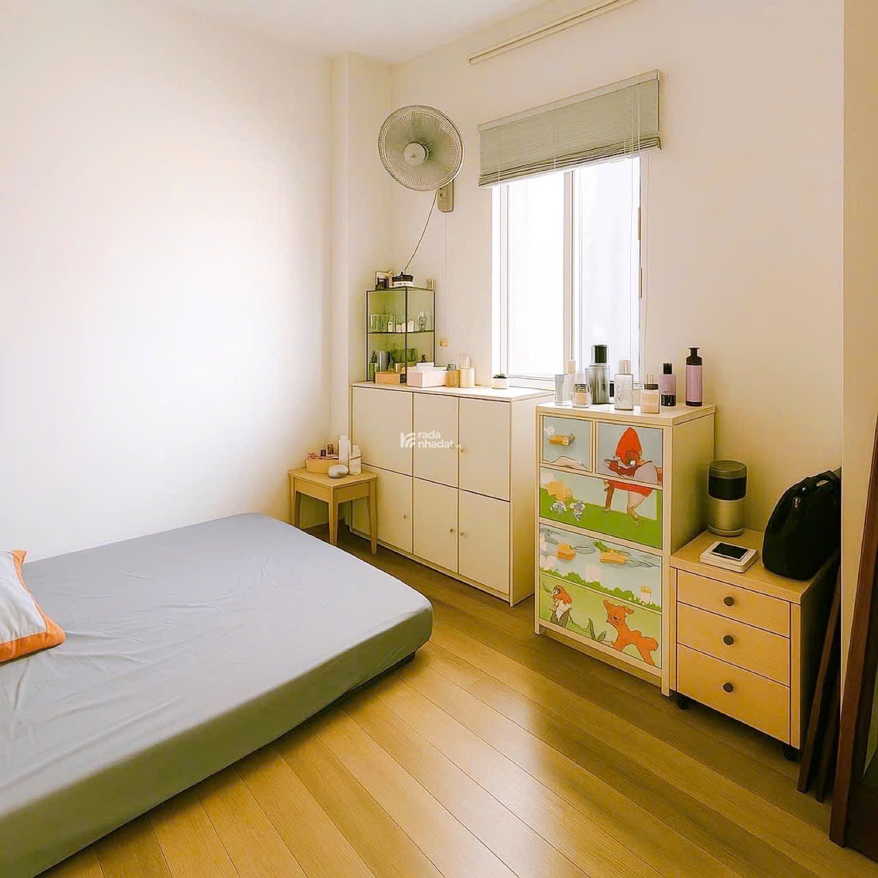 Bán nhà Quận 1 - Nguyễn Trãi - 4 Tầng -  Sổ vuông 3.7 x 11 m - Cho thuê 180 tr - Giá 7.9 tỷ