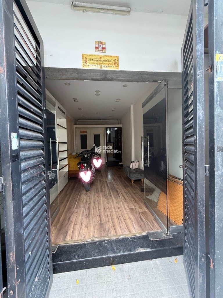 HẺM XE HƠI THÔNG- NHÀ 3 TẦNG. KHU HIẾM NHÀ BÁN .