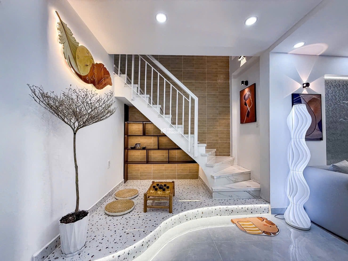 BÁN NHÀ NGAY HÀNG XANH, Bình Thạnh - 4 Tầng MỚI xây, Tặng full nội thất cao cấp - Giá 8.95 Tỷ TL