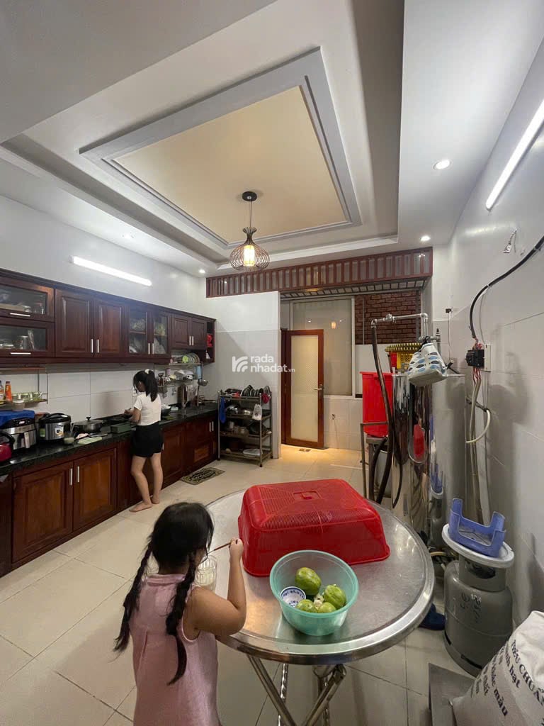 Nhà Phố 4 Tầng Nội Thất Gỗ Căm  Xe Diện Tích 76 m2  Lê Đức Thọ P 13 Q Gò Vấp