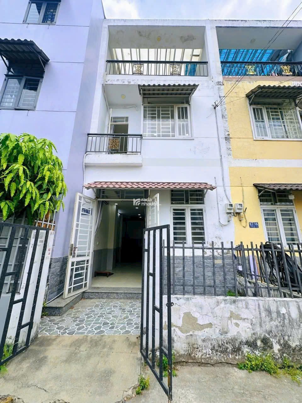 NHÀ ĐẸP HẺM THÔNG HÀ HUY GIÁP - GẦN CHỢ ĐƯỜNG, Q12 NHỈNH 4T