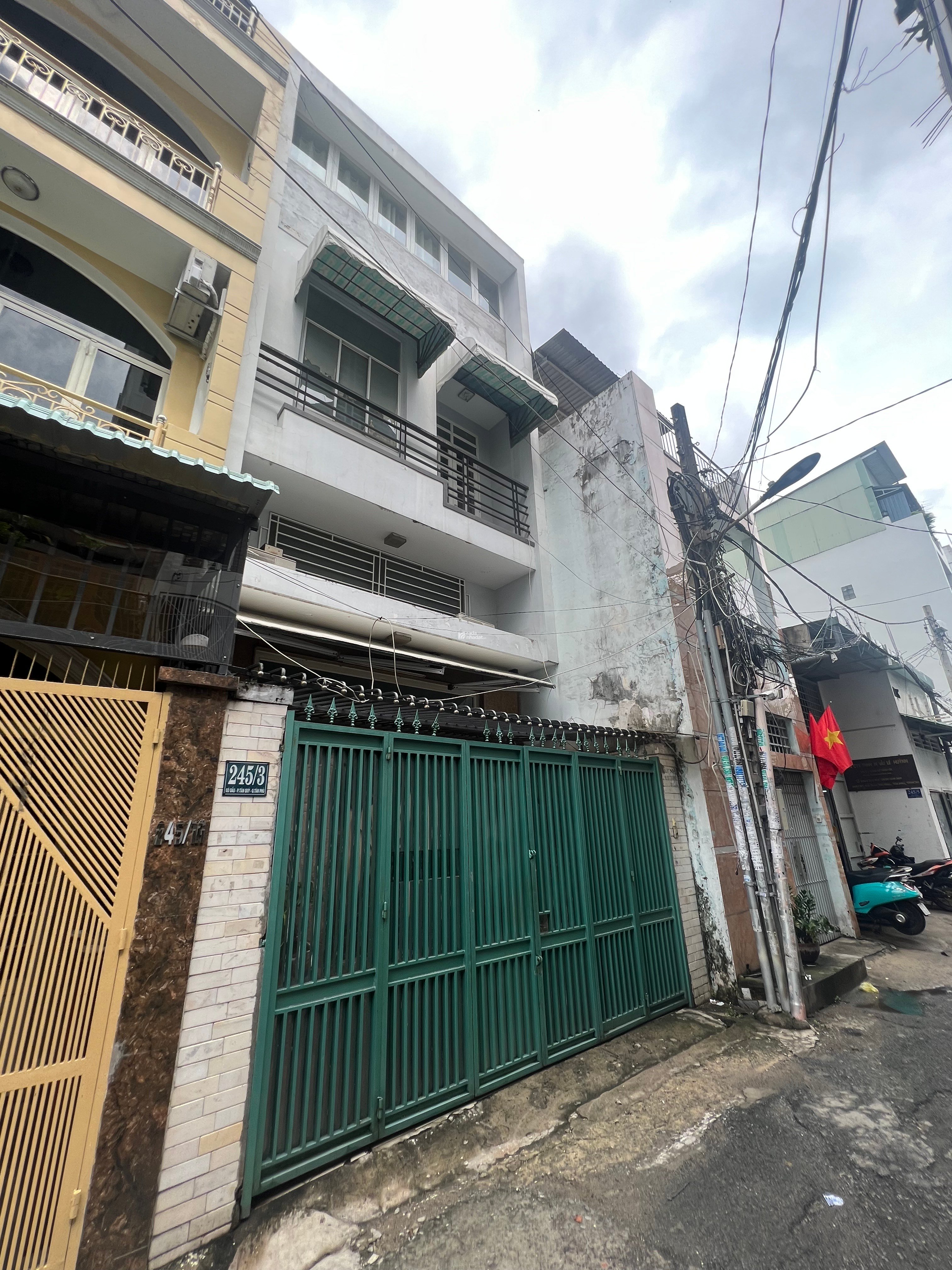 Hẻm Nhựa 8M Đường Vườn Lài, Nguyễn Xuân Khoát. DT: 4x19m