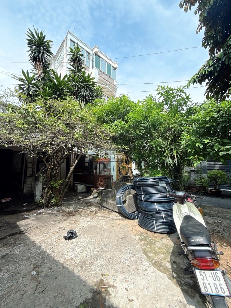 NGUYỄN THIỆN THUẬT, BÌNH THẠNH, 62M2 TIỆN XÂY MỚI. GIẢM 650TR CHỈ CÒN 6T 