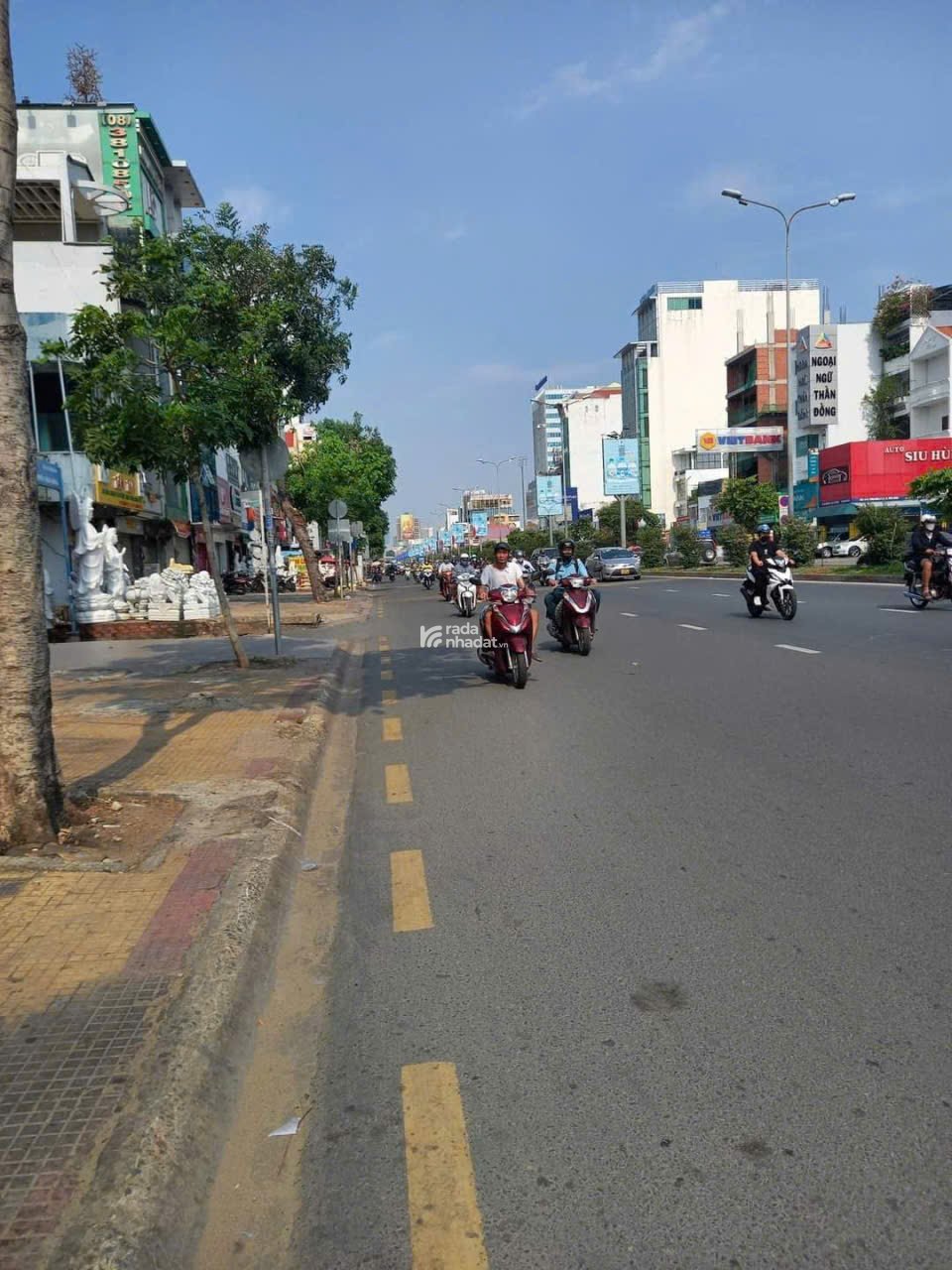 CẦN BÁN GẤP NHÀ 5 TẦNG_MT CỘNG HÒA, TÂN BÌNH_DT: 4x20m_GIÁ 26 TỶ TL 