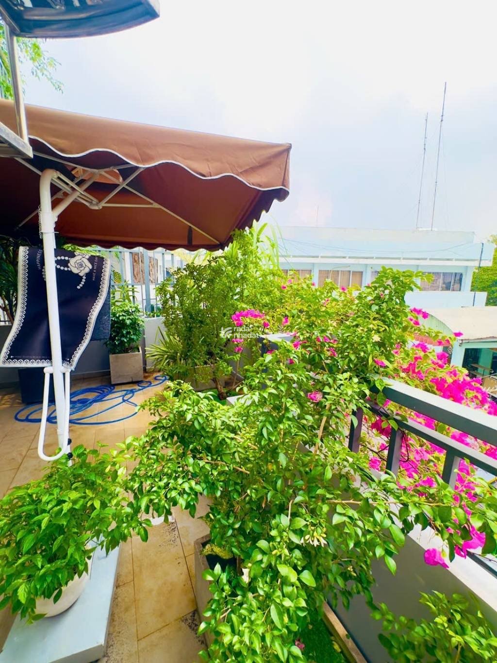 B.án N.hà Bạch Đằng- Dòng t.iền 45tr/tháng - 120m2 - 3 T.ầng - N.gang 6m - H.ẻm 7m - C.hỉ 21 T.ỷ TL
