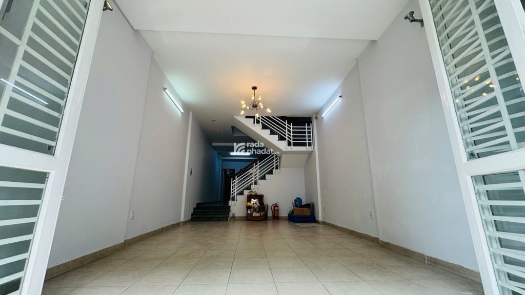 NGAY PARC MALL, AEON CAO LỖ - 4 TẦNG - QUẬN 8- DT: 4X16- 13 tỷ 5