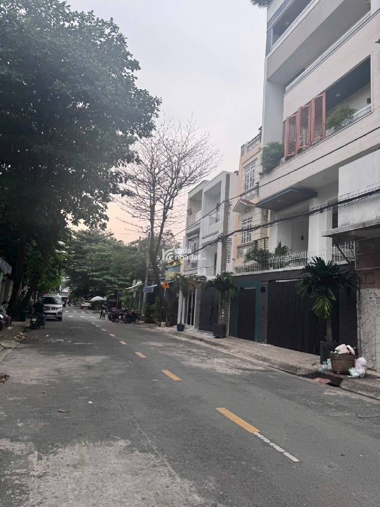 BÁN NHÀ MẶT TIỀN ĐƯỜNG LÊ LÂM, 4X20M, 3 TẦNG, ĐANG CHO THUÊ 25T/THÁNG