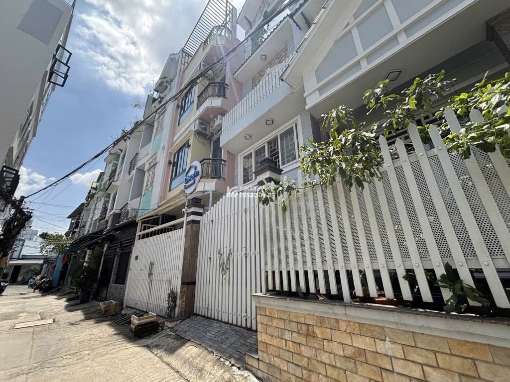 Bán nhà chính chủ ngay KDC Lacasa Hoàng Quốc Việt - ôtô tới nhà - 4.5*15m 3 tầng BTCT chỉ 6T nhỉnh