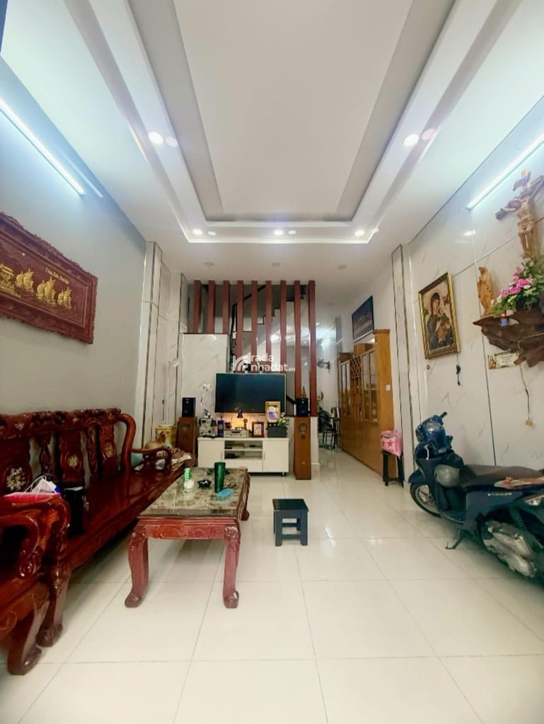 NHÀ ĐẸP 4 TẦNG KIÊN CỐ - NGAY TÂN KỲ TÂN QUÝ - GIÁP TÂN PHÚ - HẺM XE HƠI - 60M2 - 4x15M