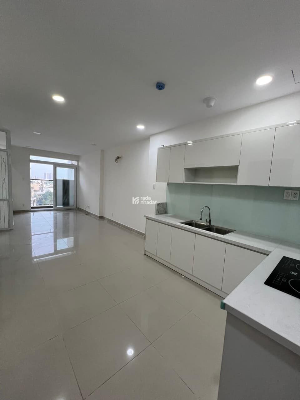Căn hộ CC lô góc 3PN Ngoại Giao Đoàn, giá siêu hời