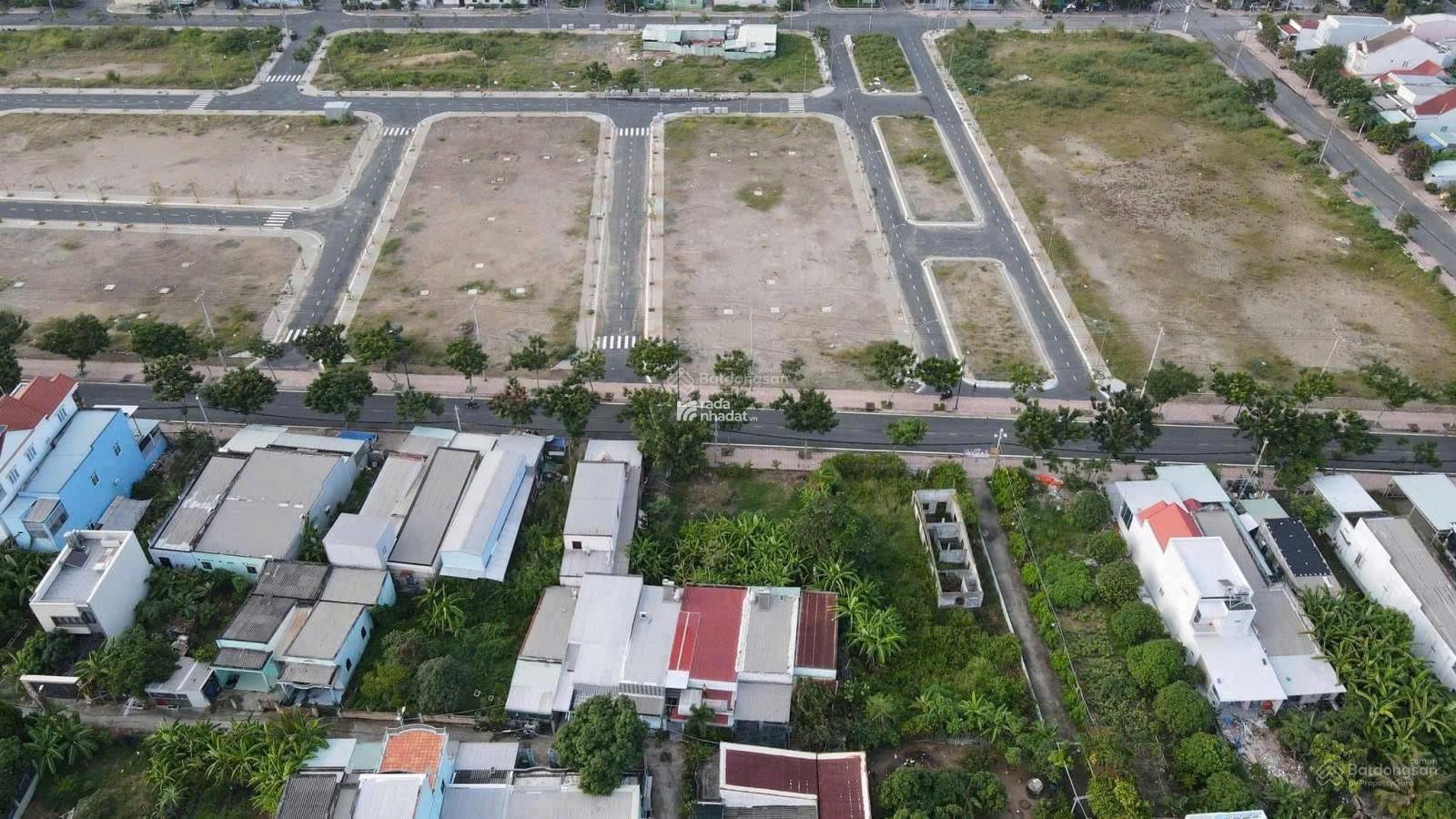 Nền siêu đẹp mặt tiền Giồng Ao trung tâm thị trấn , liền kề Vin Cần Giờ giá chỉ 2 tỷ 779tr