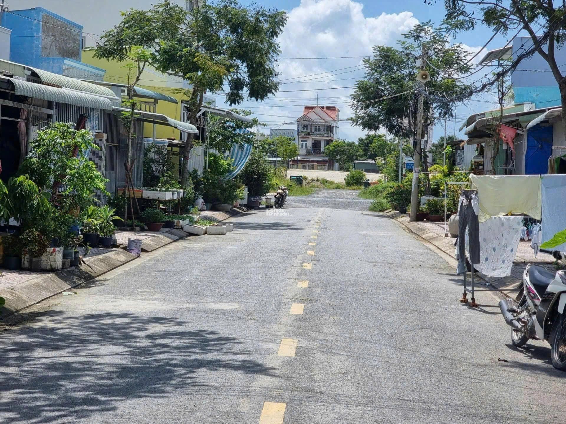 Nền siêu đẹp mặt tiền Giồng Ao trung tâm thị trấn , liền kề Vin Cần Giờ giá chỉ 2 tỷ 779tr