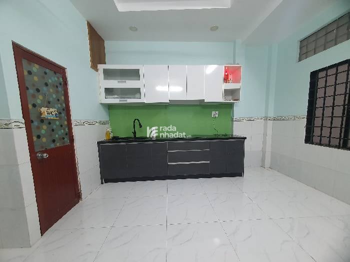 HẺM XE HƠI SÁT NHÀ, NI SƯ HUỲNH LIÊN, TÂN BÌNH, 21M2 CÓ KC Ở NGAY. GIẢM 350TR CHỈ 2.4T