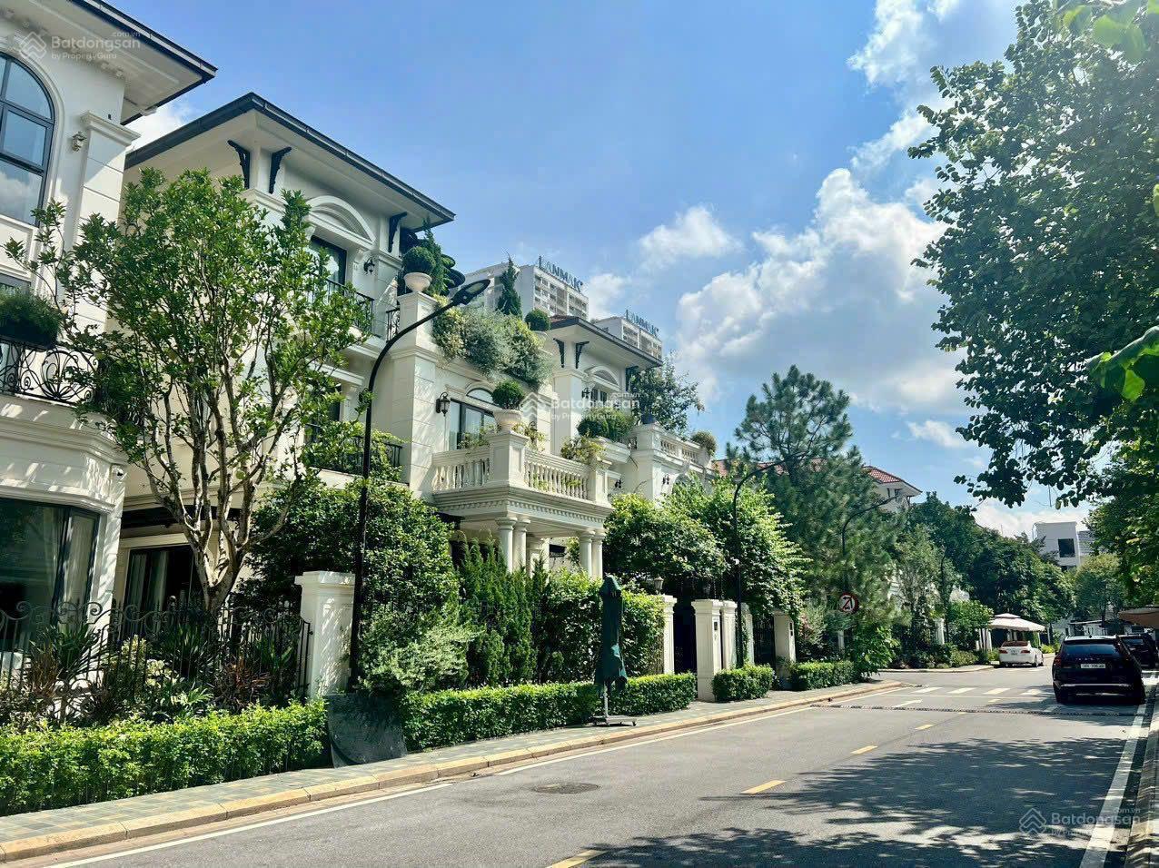BÁN BIỆT THỰ KHU A ĐÔ THỊ DƯƠNG NỘI NAM CƯỜNG DT 180 M2 XÂY 4T GIÁ RẺ CẦN BÁN