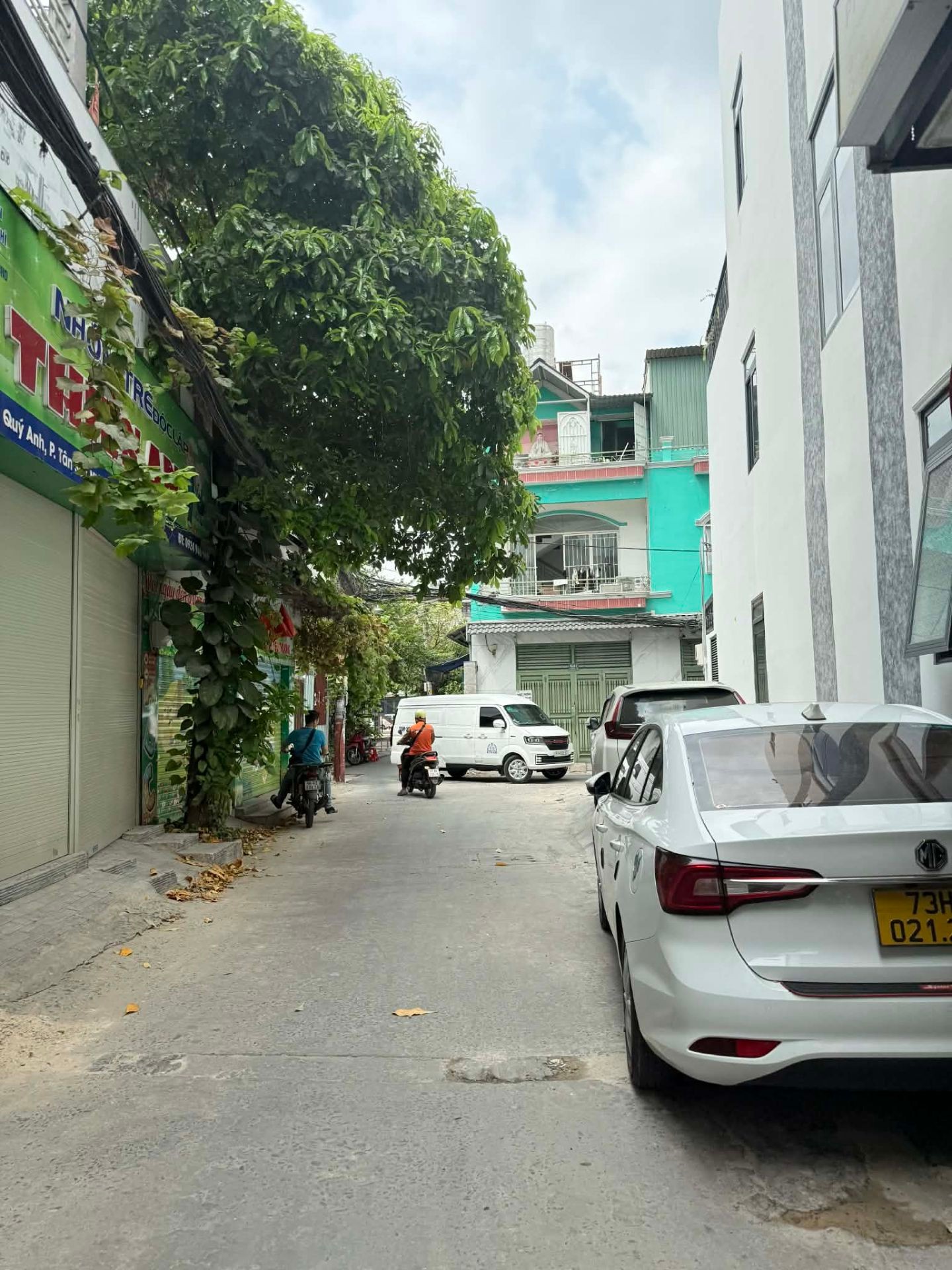 HXH thông Nguyễn Quý Anh, 100m2, ngang 6.2m, 2 tầng BTCT, tiện ở, Chỉ 9.8 tỷ TL