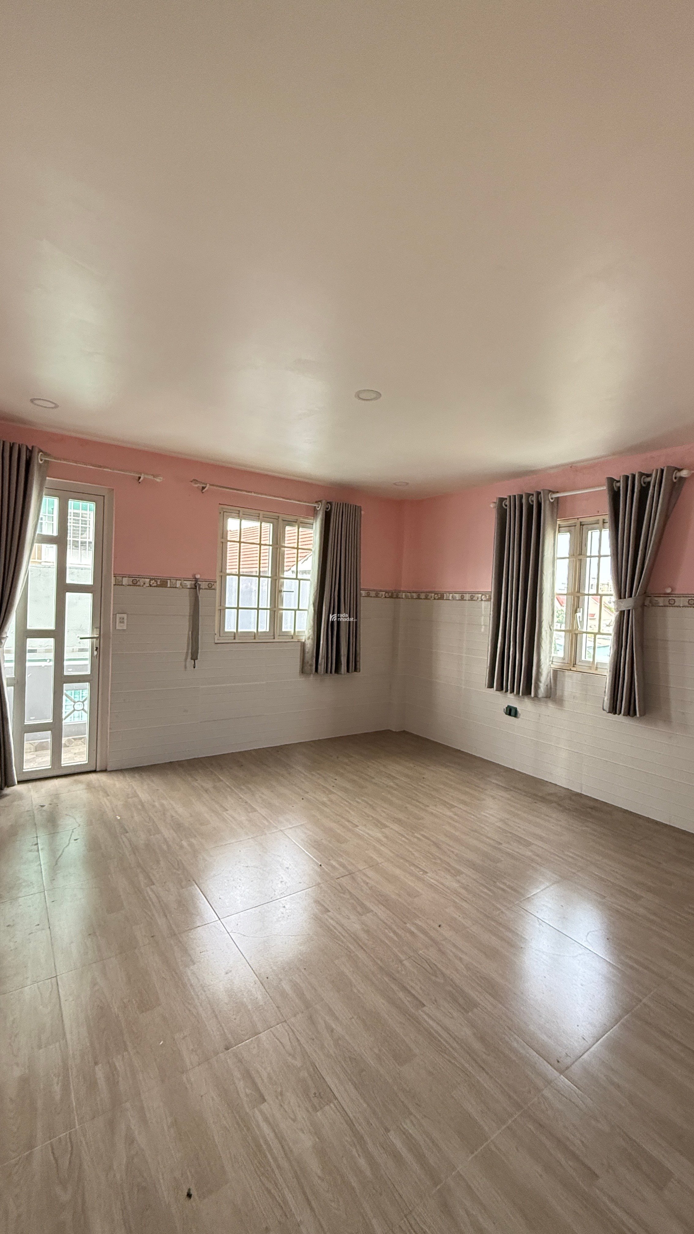 Bán Nhà đường Sinco Tên lửa, 225m2 ( 6.4 x 36 ) 6 Tầng Thang máy