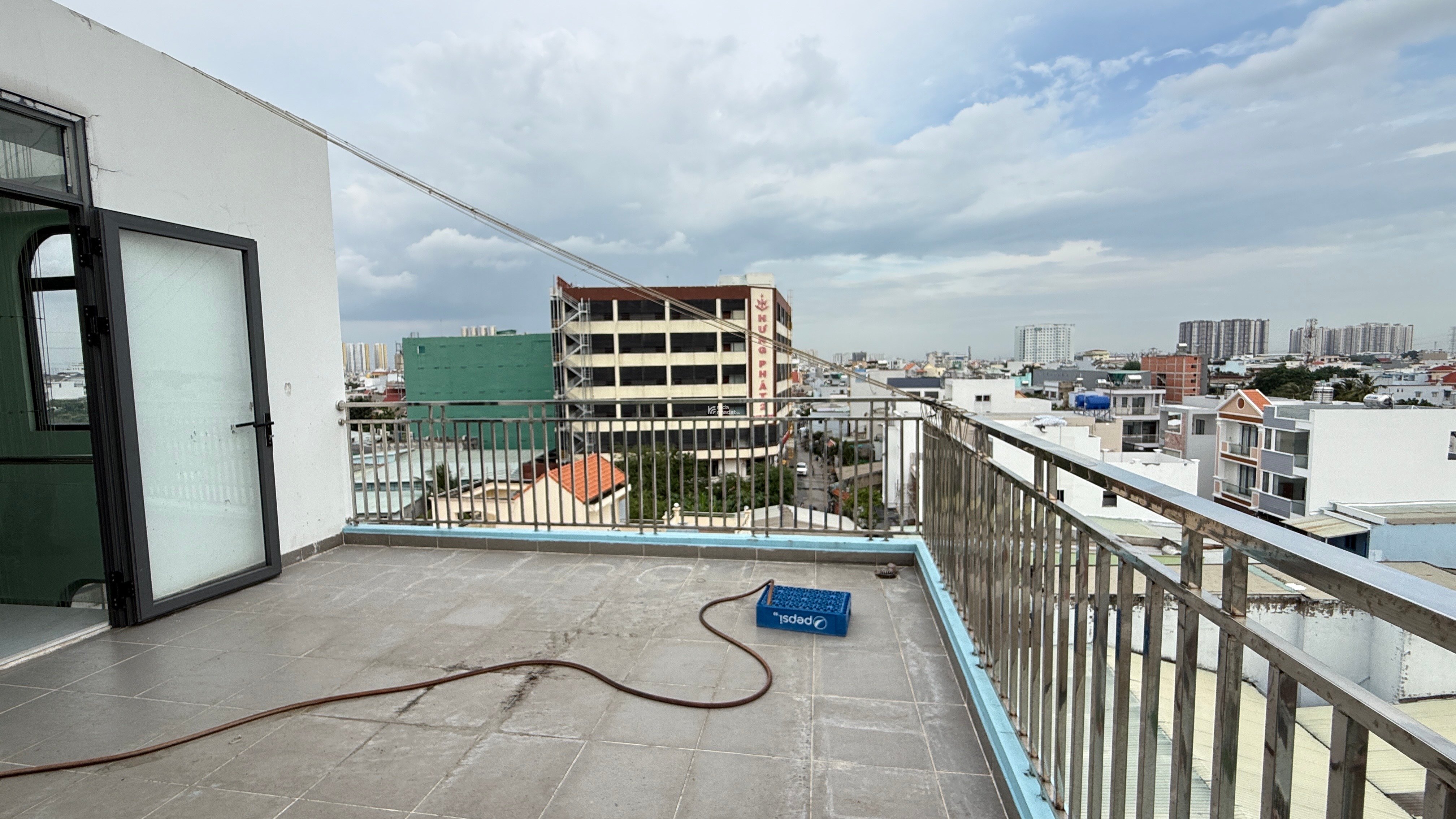 Bán Nhà đường Sinco Tên lửa, 225m2 ( 6.4 x 36 ) 6 Tầng Thang máy