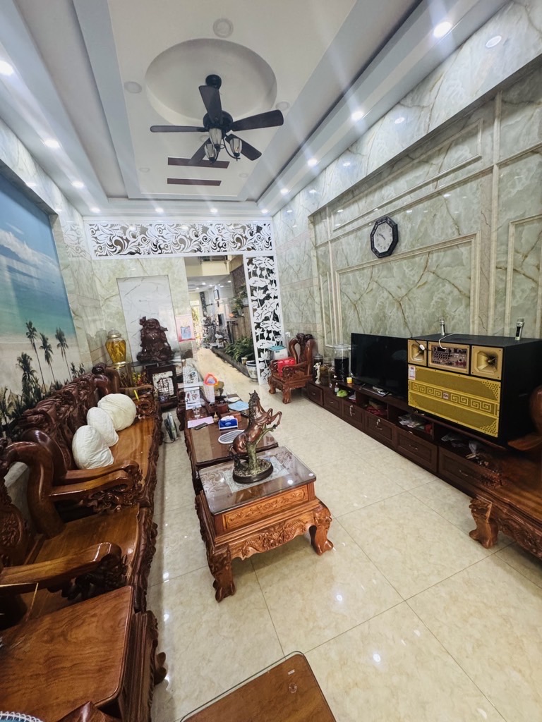 MẶT PHỐ TÊN LỬA - NGAY NGÃ TƯ TÊN LỬA ĐƯỜNG 29 - GẦN AEON MALL BÌNH TÂN - NHÀ 4 TẦNG THANG MÁY 4.5*