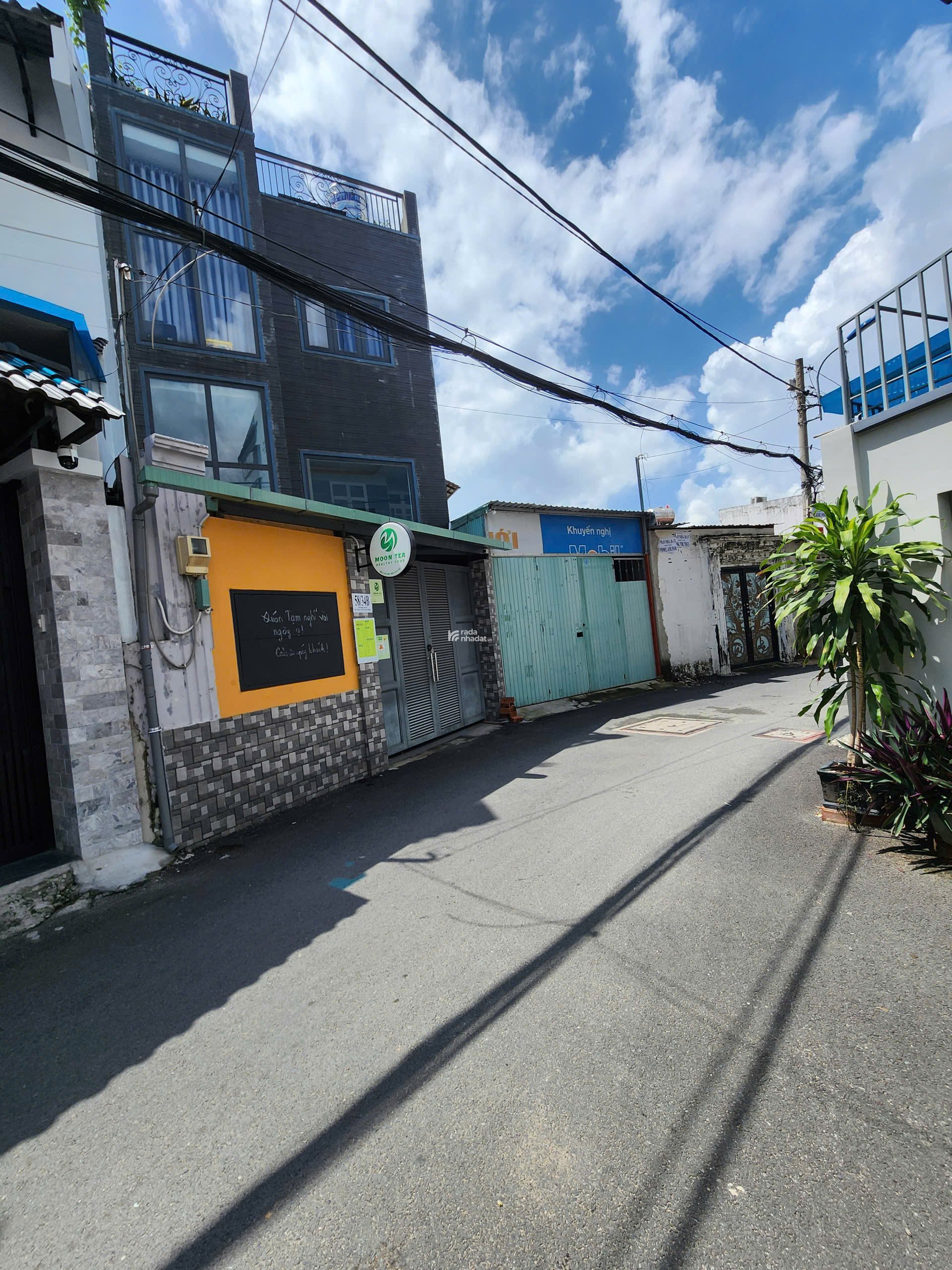  GIẢM CHÀO BÁN GẤP NHÀ C4 2 MT HXH THÔNG NHỈNH 4 TỶ SÁT TRỤC PHẠM VĂN ĐỒNG- LINH TÂY THỦ ĐỨC