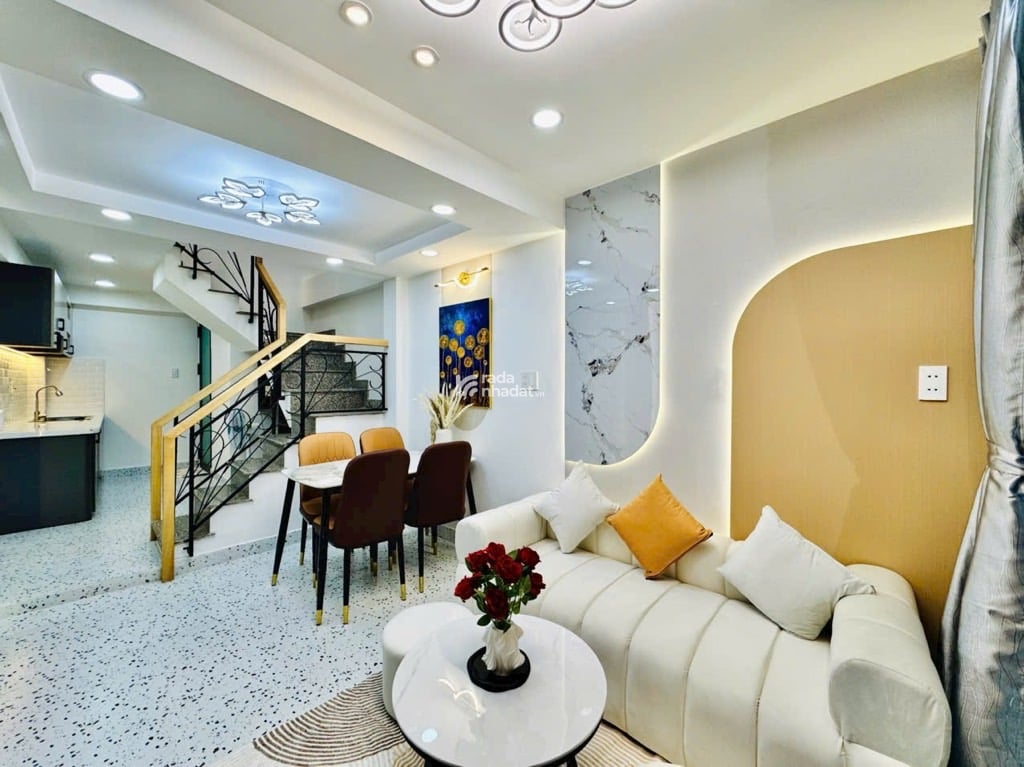 HẺM XE HƠI VIP HỒ BIỂU CHÁNH, PHÚ NHUẬN, 3 TẦNG MỚI Ở NGAY. GIẢM 200TR CHỈ CÒN 5T TL 