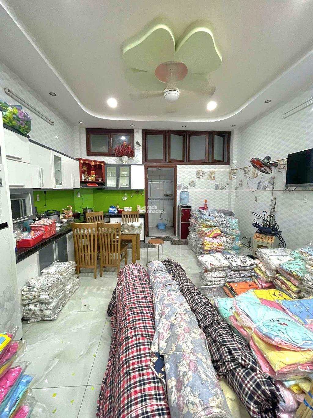 HẺM NHỰA XE TẢI TRÁNH KHU VIP BÀU CÁT - 100M - 5 TẦNG - XÂY LỆCH TẦNG CỰC ĐẸP - THIẾT KẾ HIỆN ĐẠI