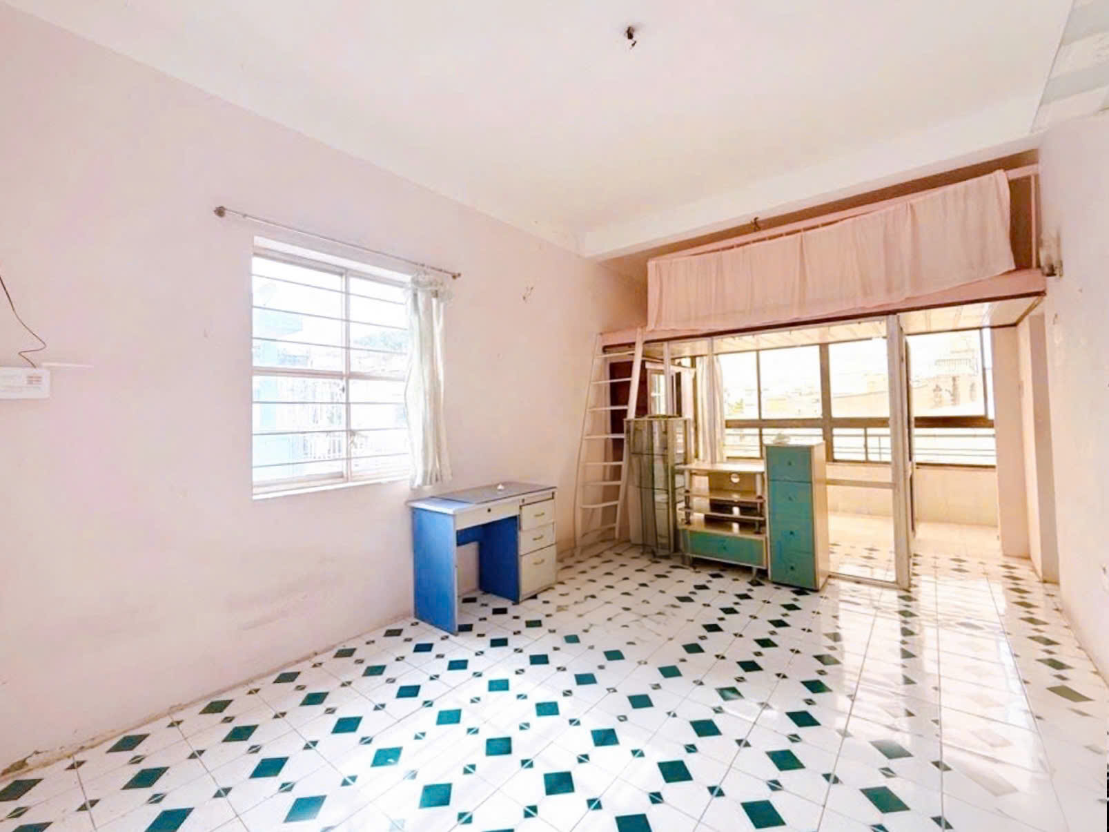 Chung cư QUẬN 10 - Cách Mạng Tháng Tám - 7 x 7 m ( Vuông vức ) -Lô góc -2.65 tỷ