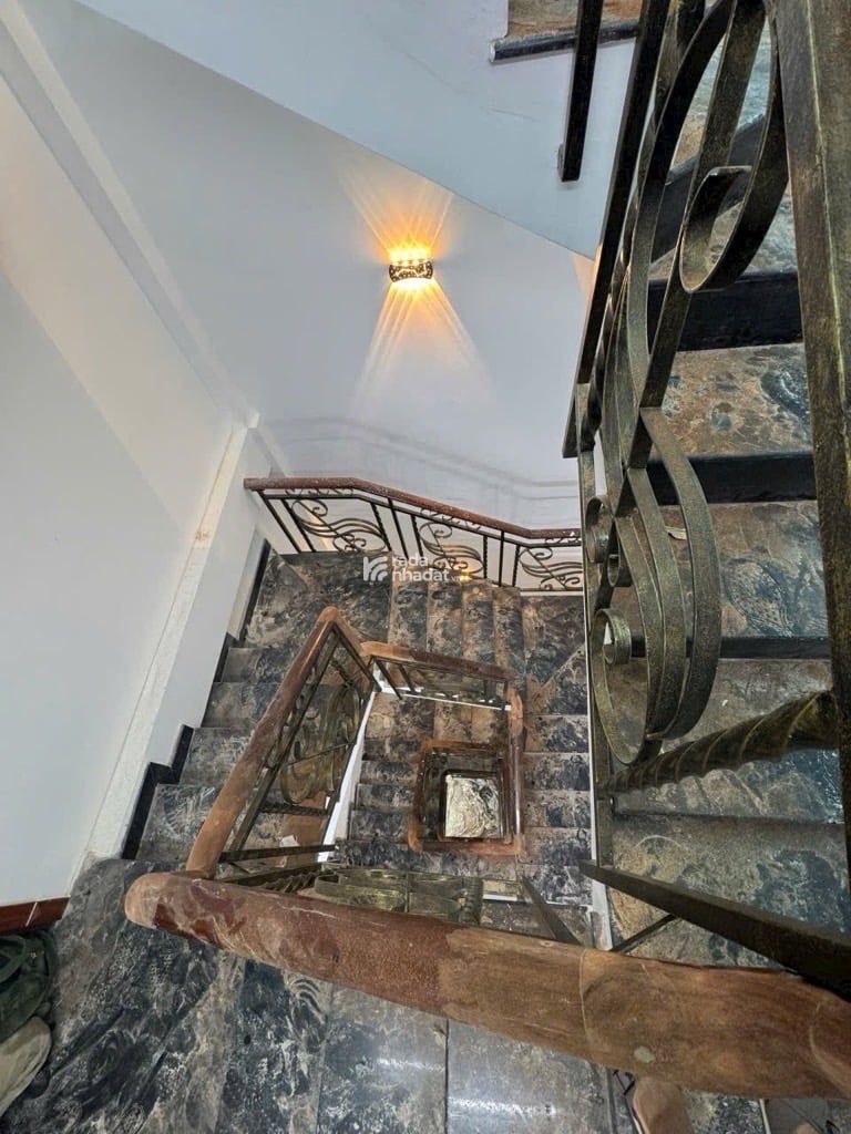 Mặt Tiền Kinh Doanh Siêu Đỉnh-Vửa Ở Vừa Mở Văn Phòng Công Ty.