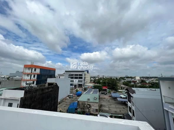 Bán Nhà 4 Tầng Khu Phân Lô Hoàng Hữu Nam, Quận 9. Gần Metro Suối Tiên. Giá Chỉ Nhỉnh 7 Tỷ