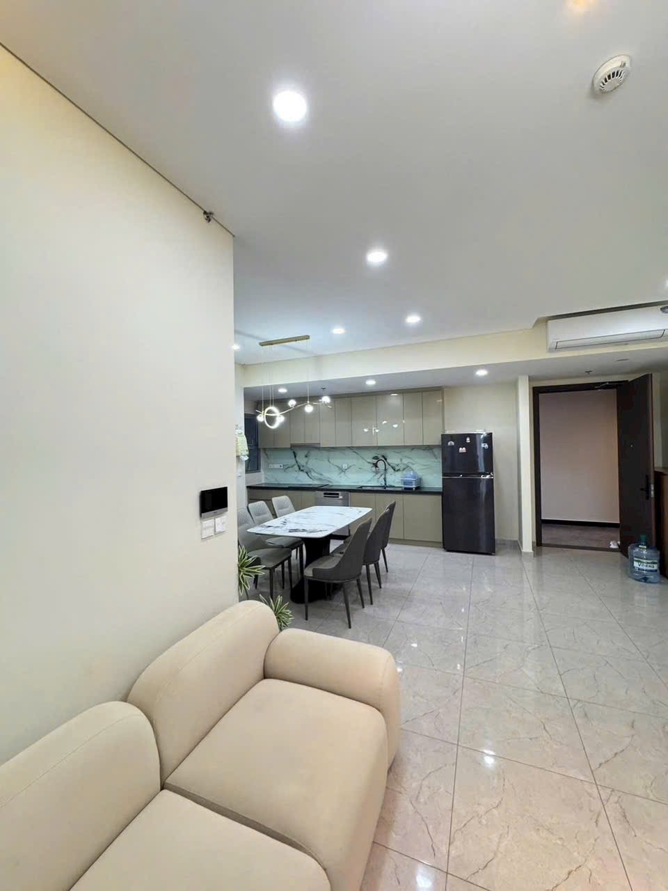 Celesta Rise - Cho thuê căn hộ 3PN2WC -  23 triệu/tháng - Full NT đẹp - 105m2